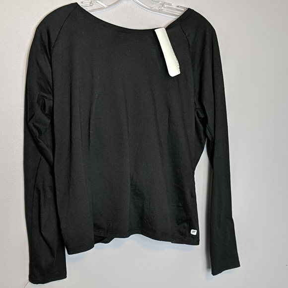 Fabletics Tops - NWT Fabletics Avianna Open Twist Back Top
